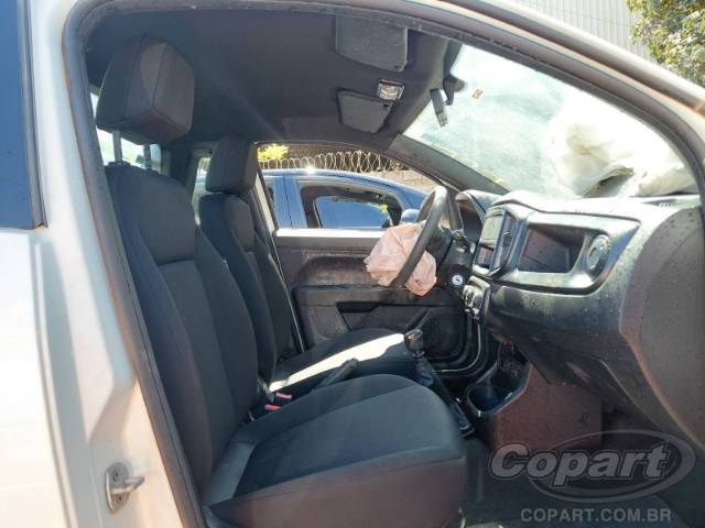 2025 FIAT STRADA 