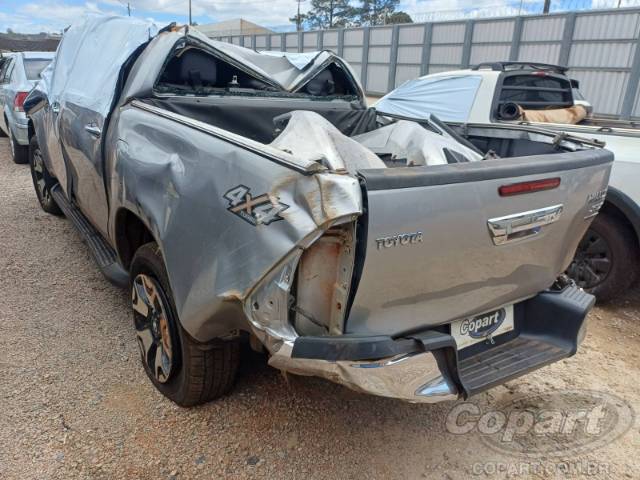 2019 TOYOTA HILUX CD 