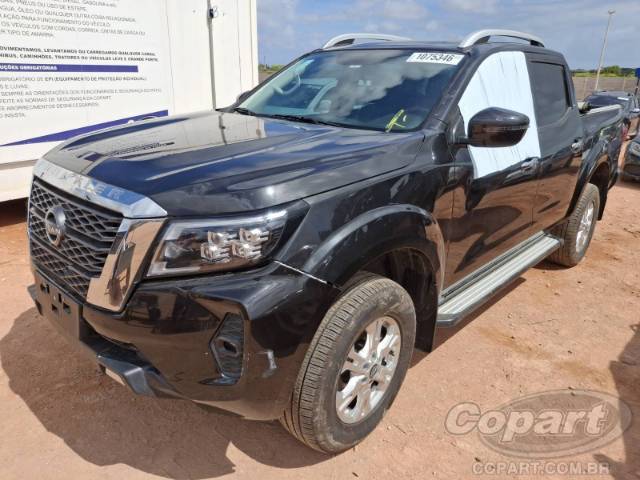 2025 NISSAN FRONTIER CD 