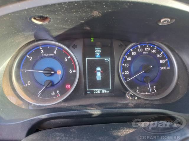 2016 TOYOTA HILUX CD 