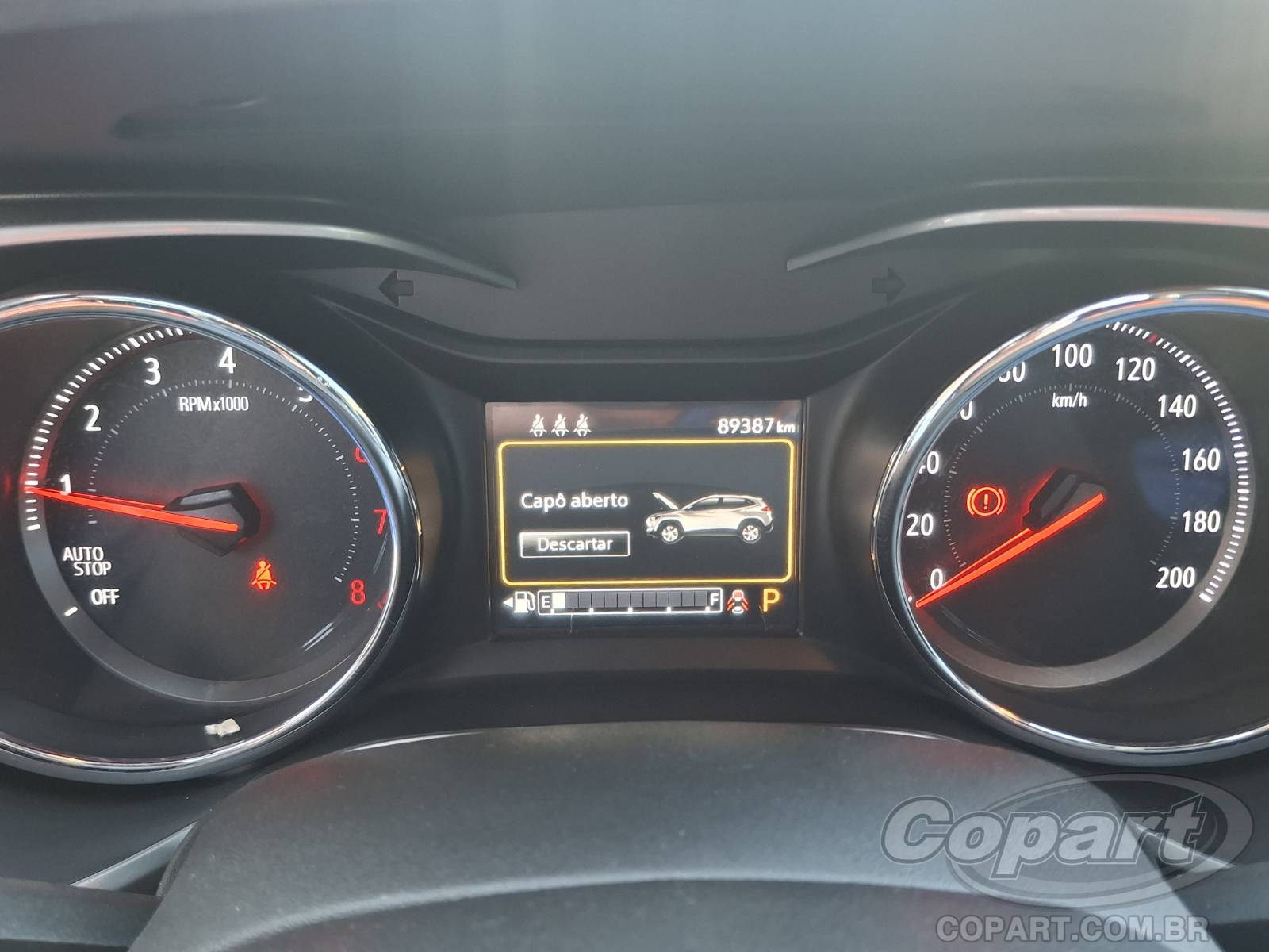 Foto 8 de 12: 2021 CHEVROLET TRACKER