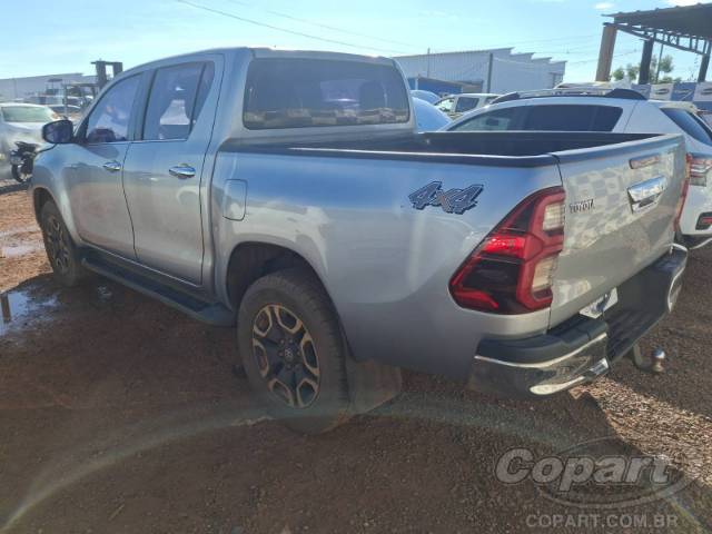 2021 TOYOTA HILUX CD 