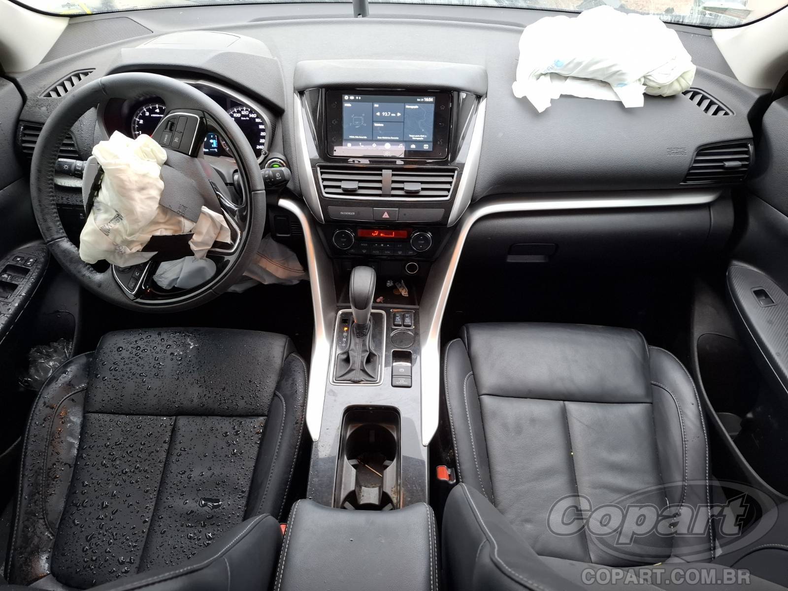 Foto 9 de 11: 2025 MITSUBISHI ECLIPSE CROSS