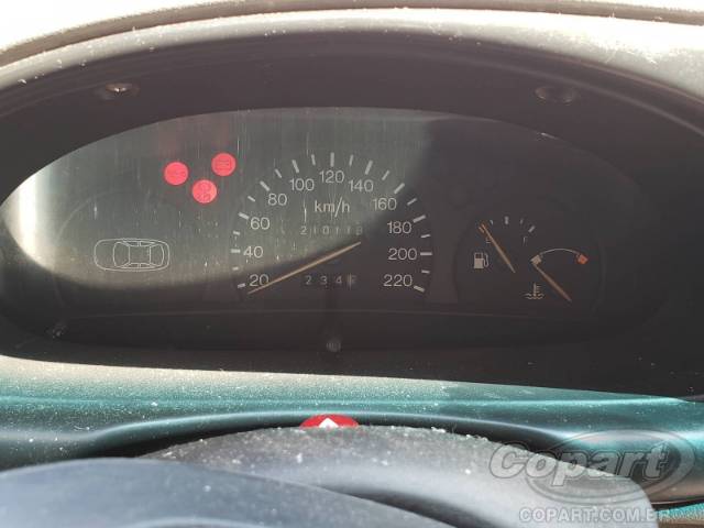 2002 FORD FIESTA SEDAN 