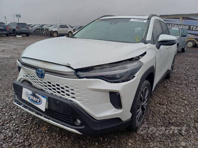 2025 TOYOTA COROLLA CROSS 