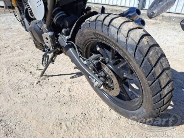 2025 TRIUMPH SCRAMBLER 