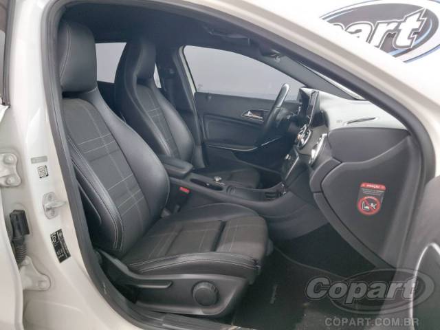 2016 MERCEDES BENZ GLA 