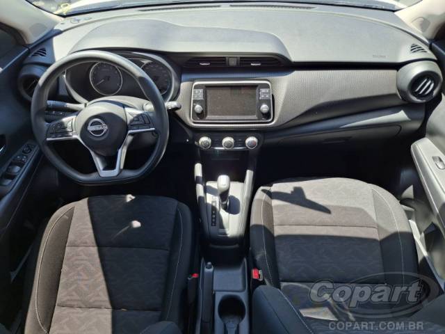 2025 NISSAN Kicks Play 