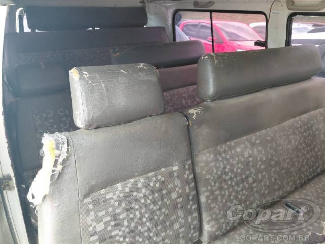 2012 VOLKSWAGEN KOMBI 