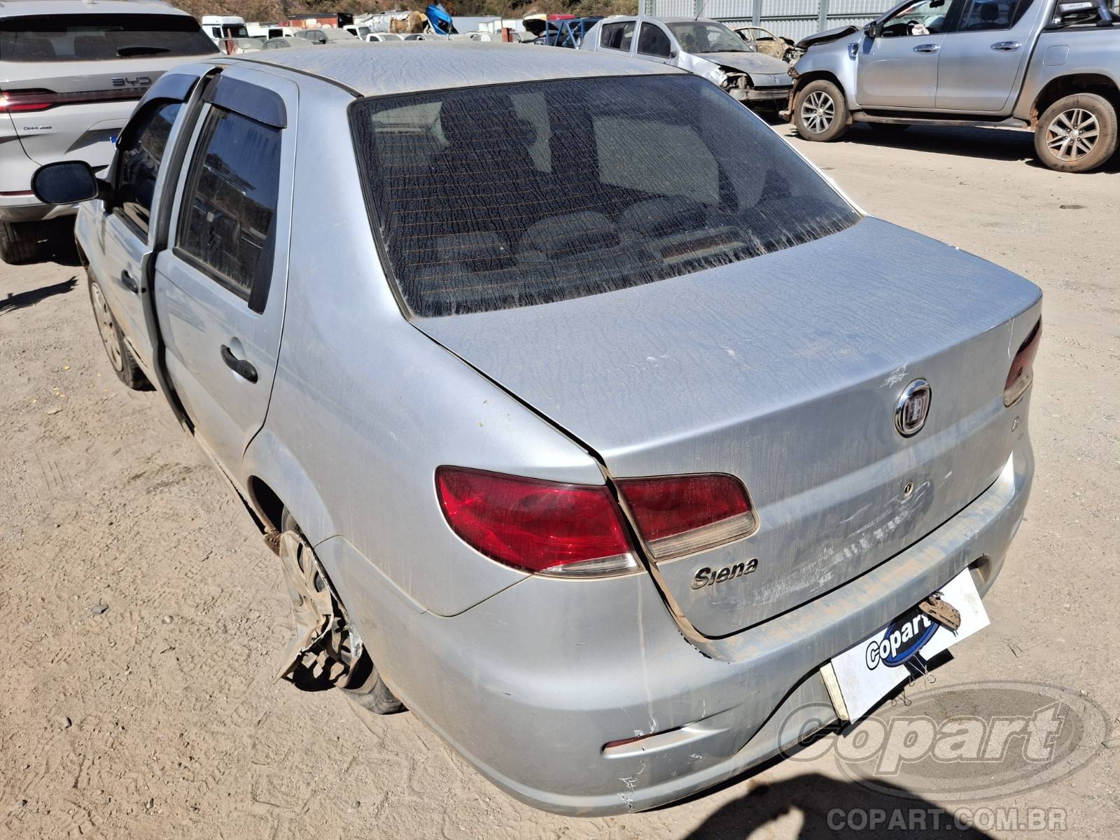 2013 FIAT SIENA — foto 3 de 10
