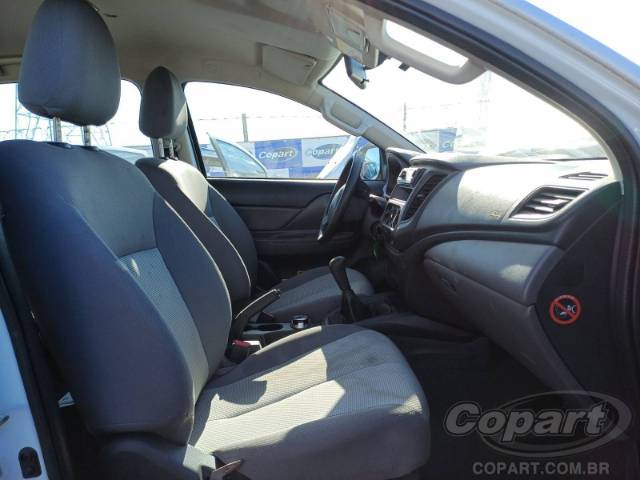 2023 MITSUBISHI L200 TRITON 