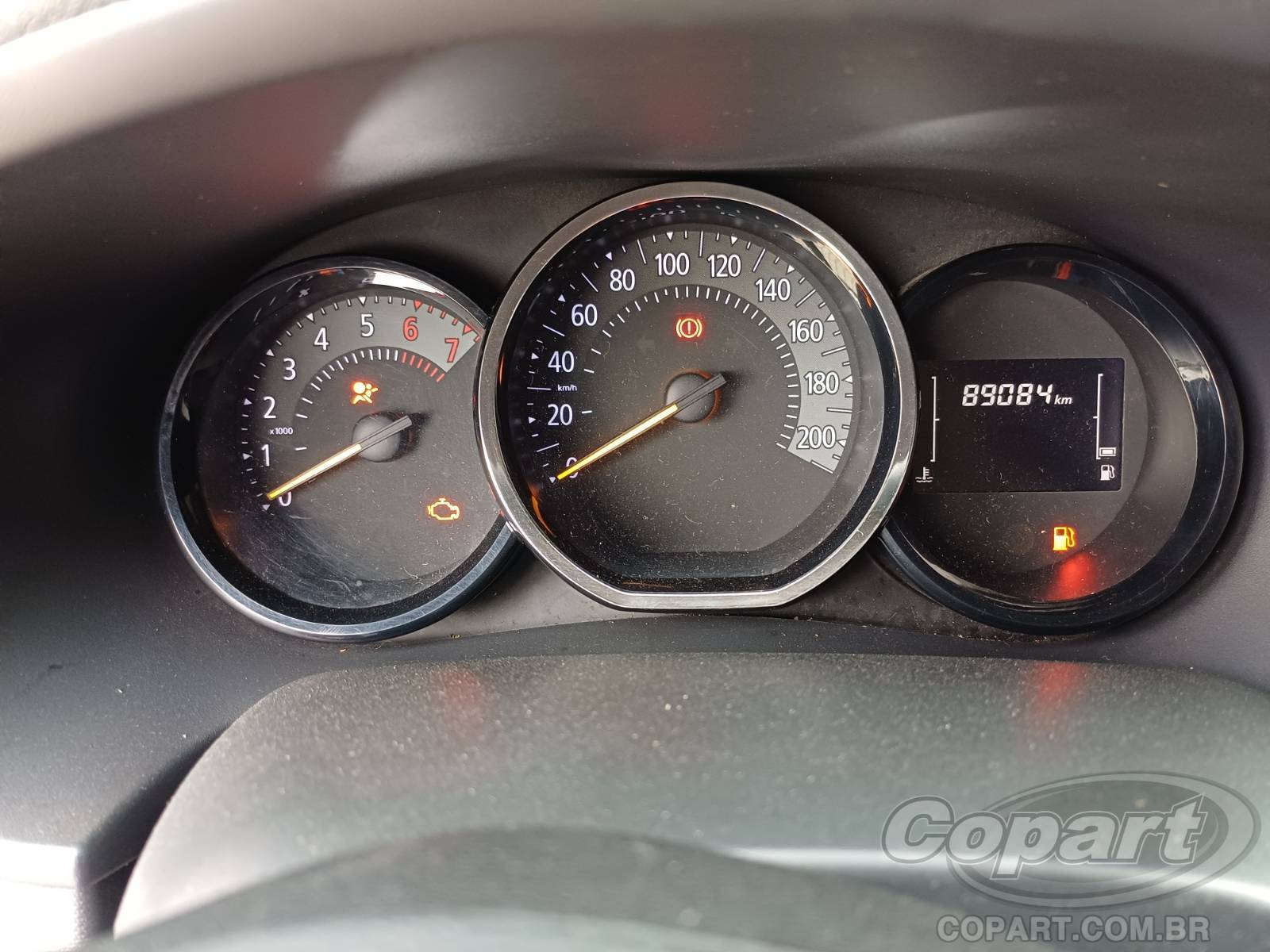 Foto 8 de 10: 2023 RENAULT SANDERO