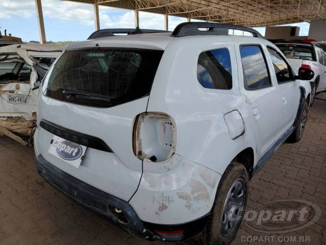 2021 RENAULT DUSTER 