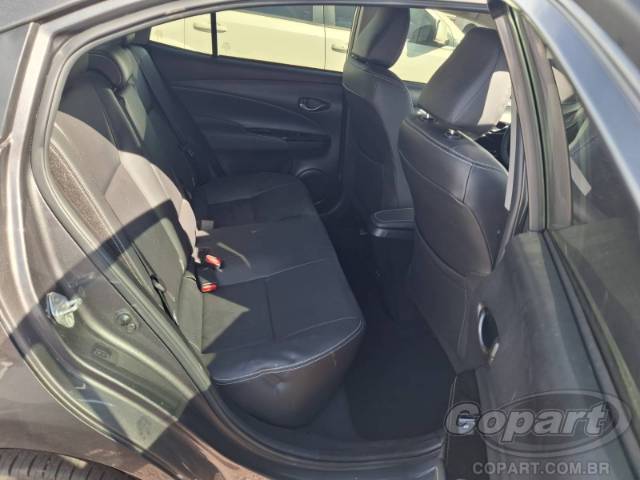 2025 TOYOTA YARIS SEDA 
