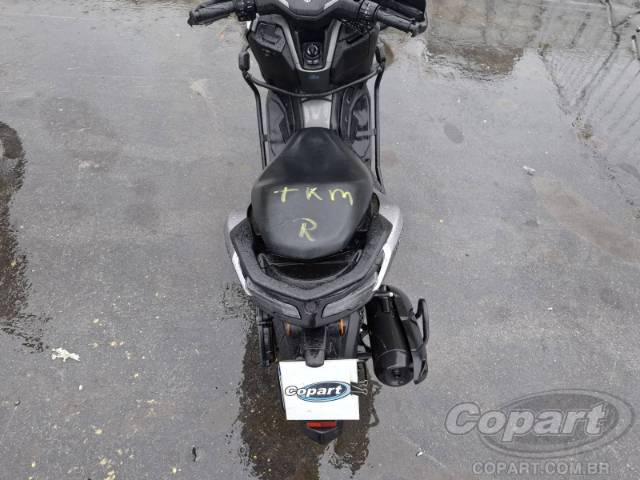 2025 YAMAHA NMAX 