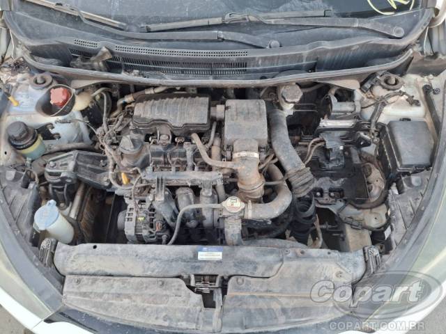 2015 HYUNDAI HB20 