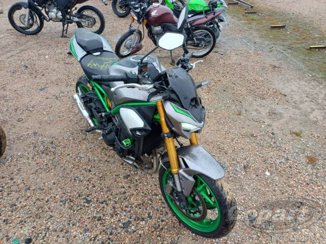 2026 KAWASAKI Z900 