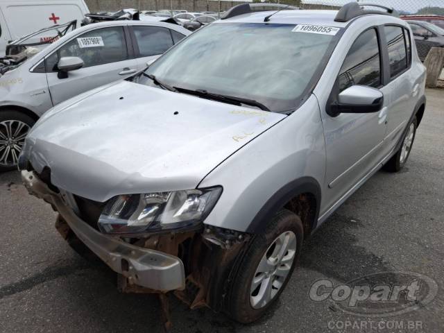 2017 RENAULT SANDERO 