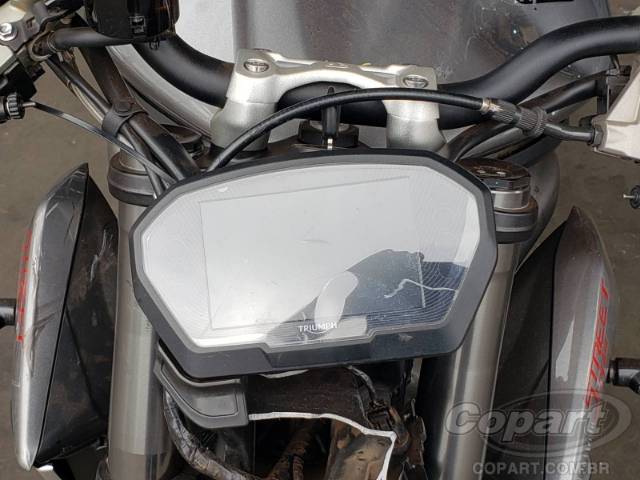 2022 TRIUMPH STREET TRIPLE 