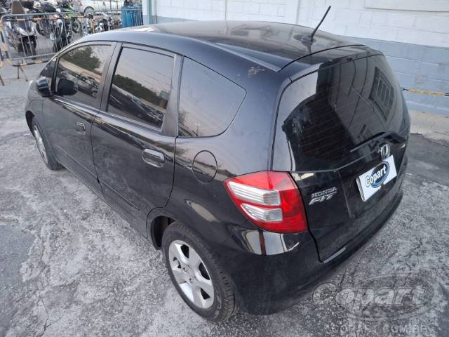 2012 HONDA FIT 