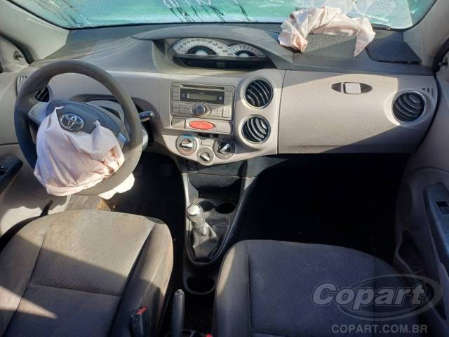2013 TOYOTA ETIOS SEDA 