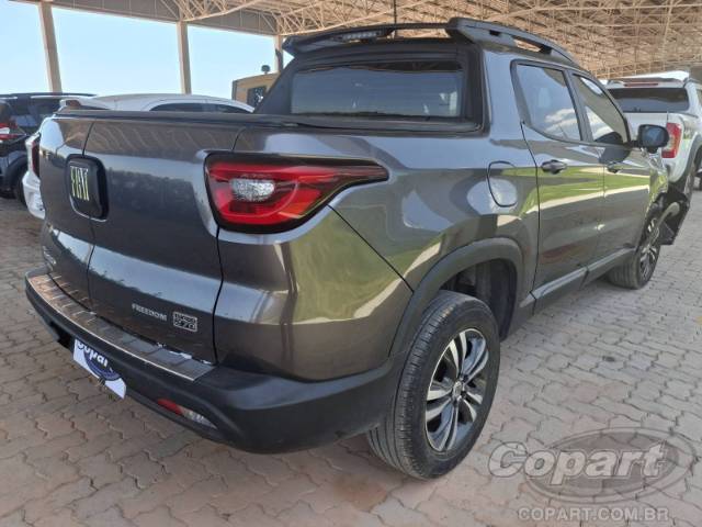 2022 FIAT TORO 