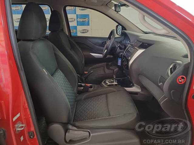 2023 NISSAN FRONTIER CD 