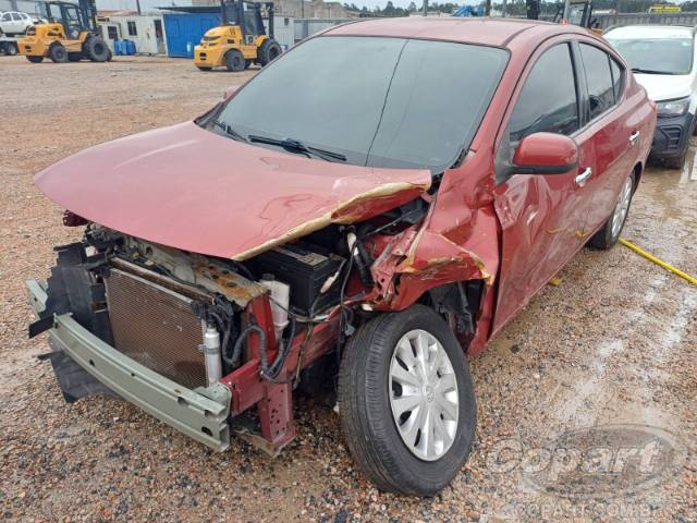 2014 NISSAN VERSA 
