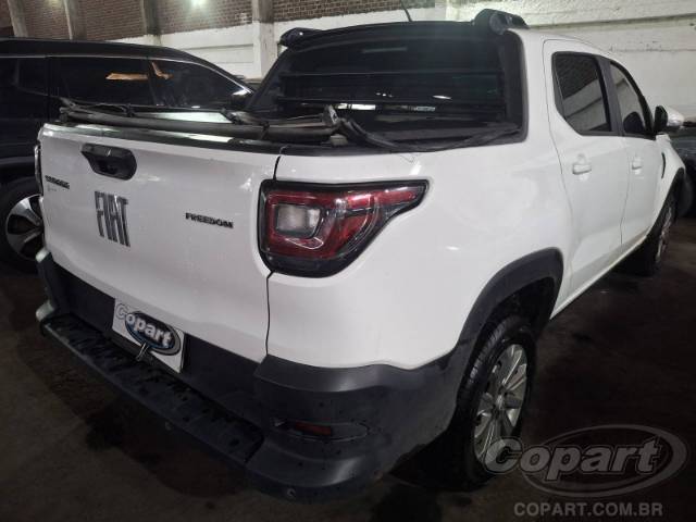 2022 FIAT STRADA CD 