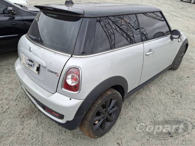 2012 MINI COOPER 