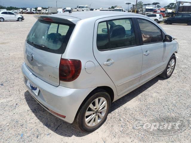 2011 VOLKSWAGEN FOX 