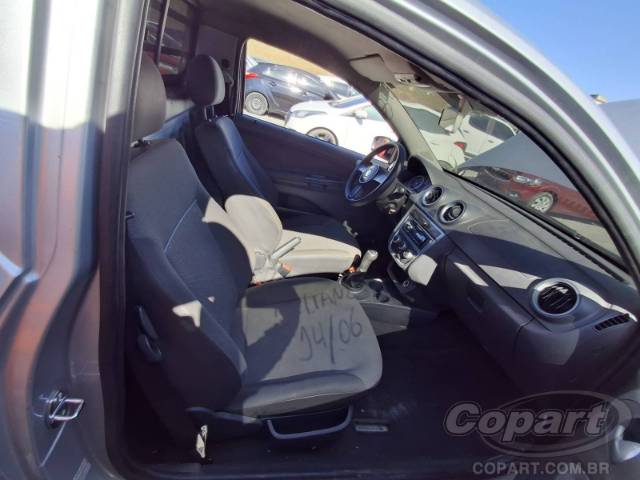 2013 VOLKSWAGEN SAVEIRO 