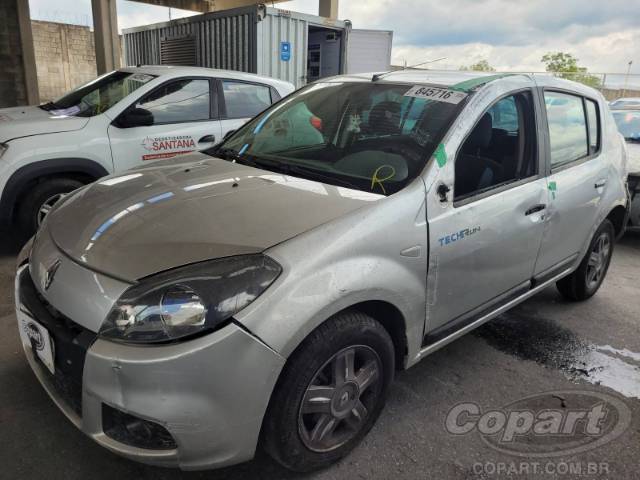 2014 RENAULT SANDERO 