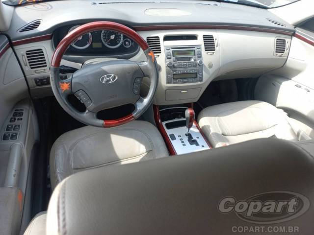2008 HYUNDAI AZERA 