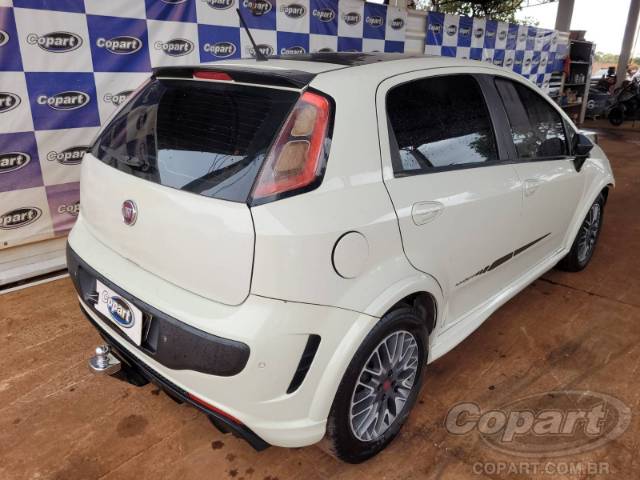 2014 FIAT PUNTO 