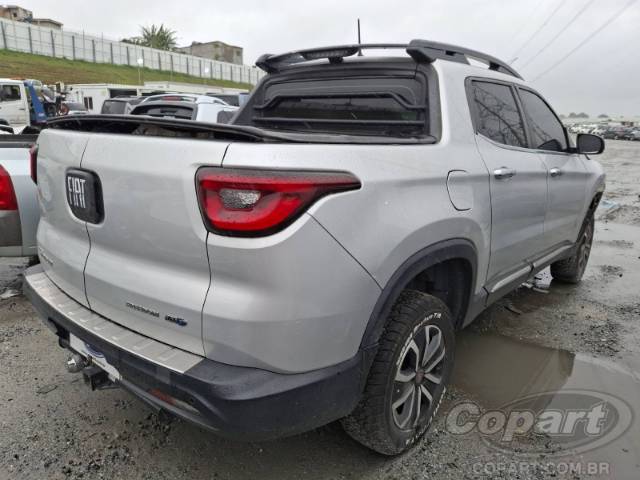 2017 FIAT TORO 