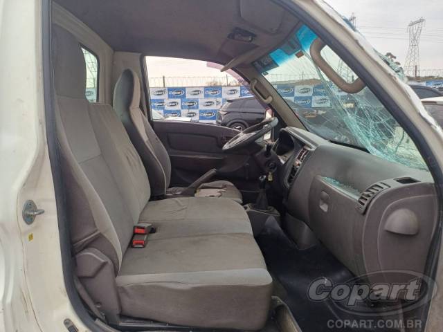 2011 HYUNDAI HR 
