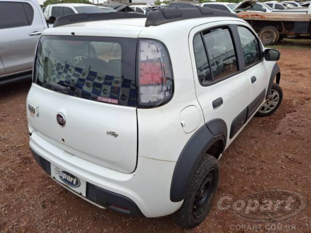 2016 FIAT UNO 