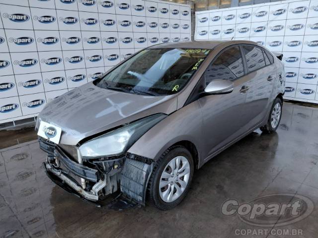 2016 HYUNDAI HB20S 