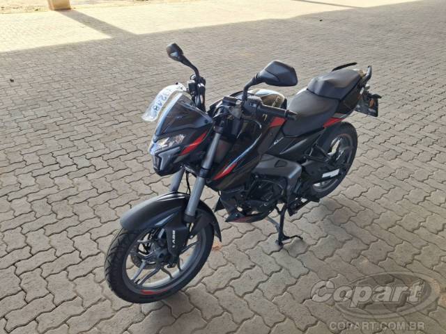 2026 BAJAJ DOMINAR 