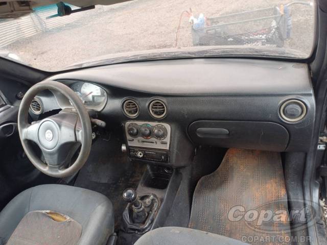 2002 CHEVROLET CELTA 