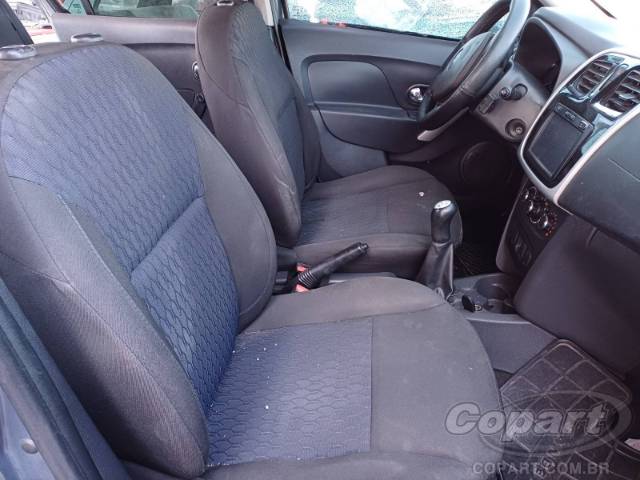 2017 RENAULT SANDERO 