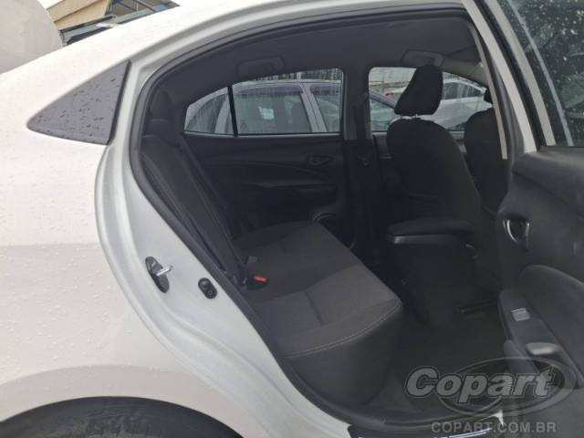 2024 TOYOTA YARIS SEDA 