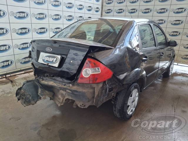 2009 FORD FIESTA SEDAN 