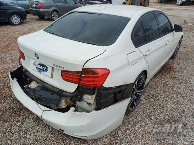 2013 BMW SERIE 3 