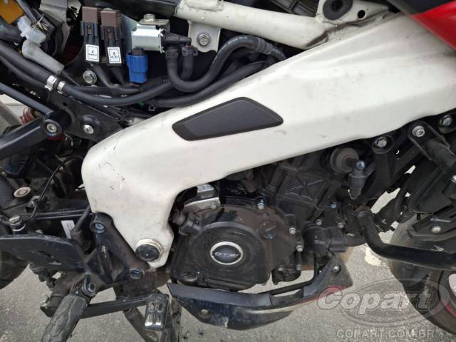 2024 BAJAJ DOMINAR 