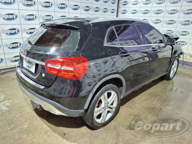 2015 MERCEDES BENZ GLA 