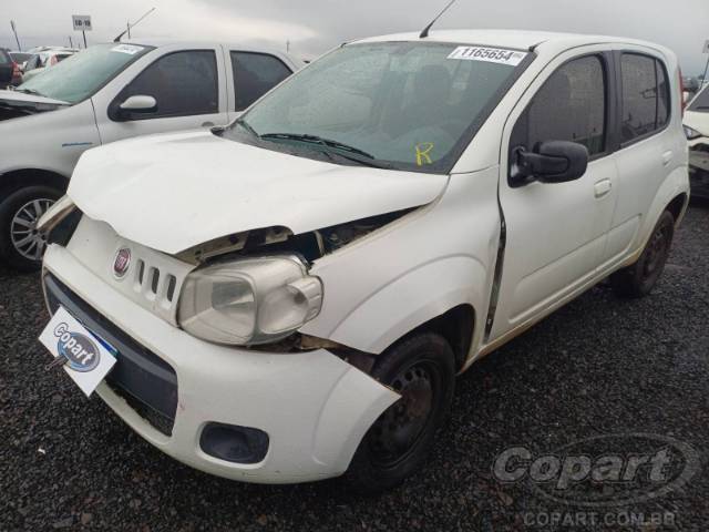 2015 FIAT UNO 
