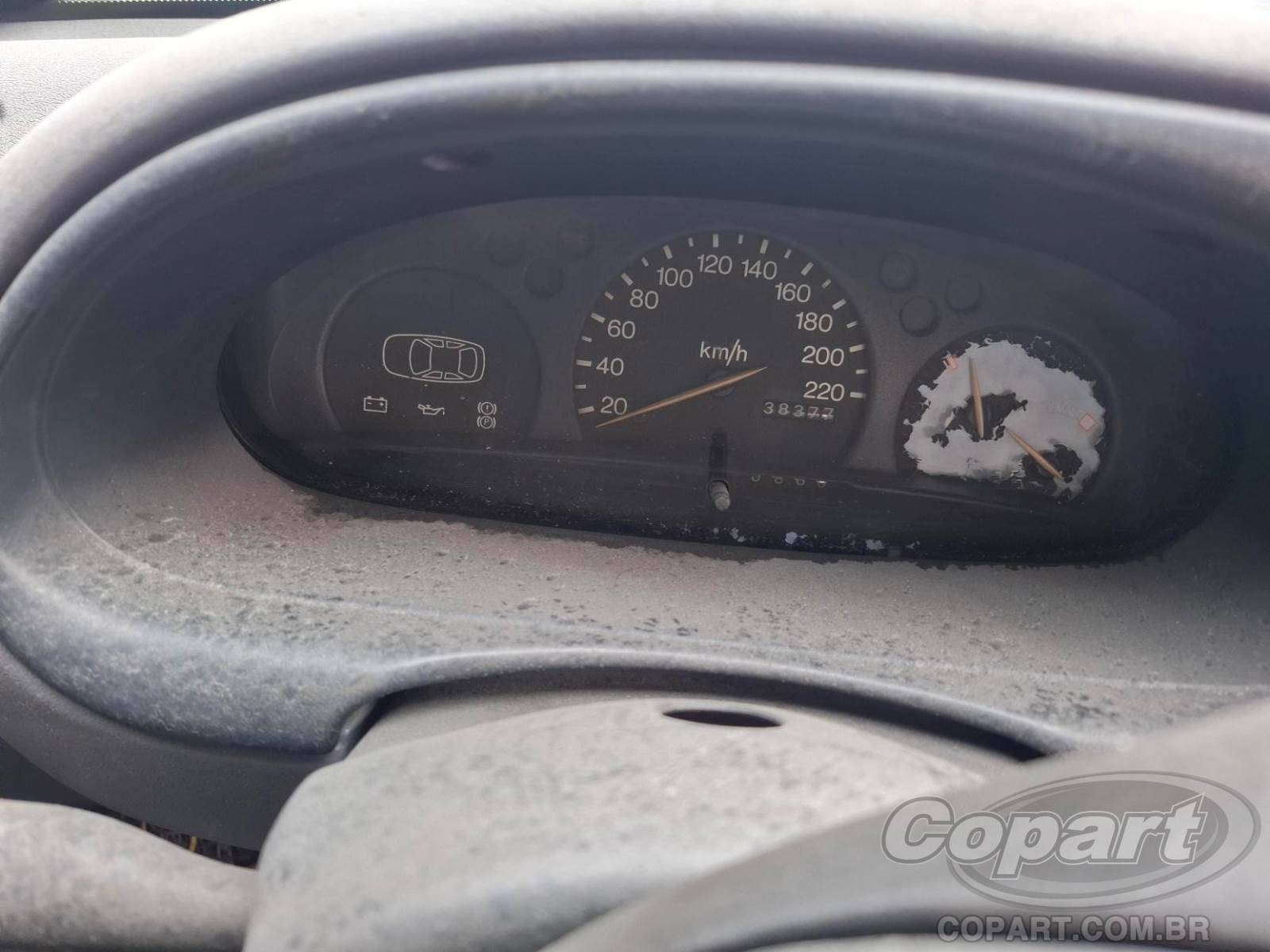 Foto 8 de 10: 1998 FORD FIESTA