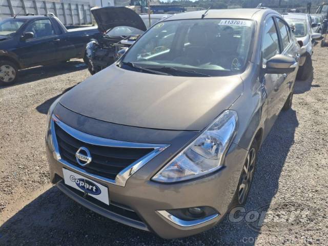 2017 NISSAN VERSA 